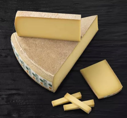 ✨ Comté 24 mois Marcel PETITE AOP ±600g✨