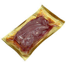 Raw vacuum-packed duck aiguillettes ±300g