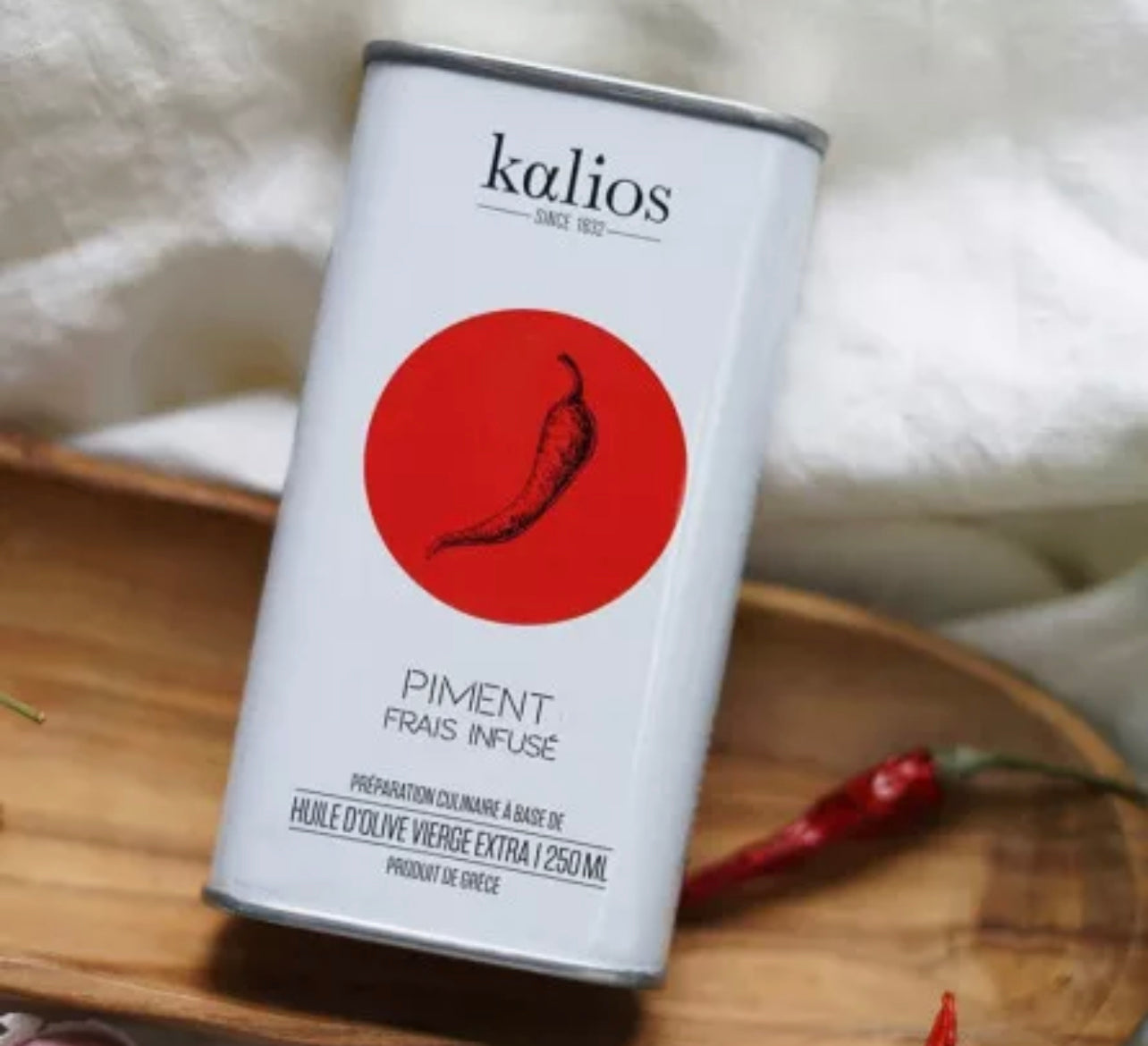 Olive oil infused with fresh chilli - 250ml