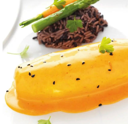 Pike quenelle with saffron sauce and white macon ±2.1kg