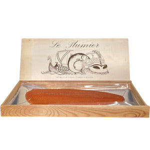 Saumon fumé d'Écosse ficelle tranché main plumier bois 1,75kg