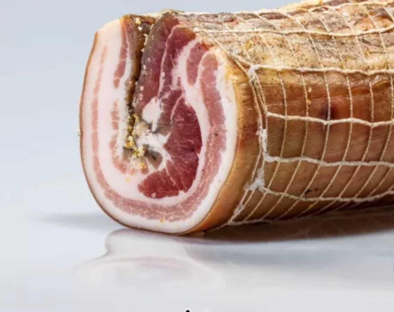 Panceta de cerdo medio enrollada ±1,5kg